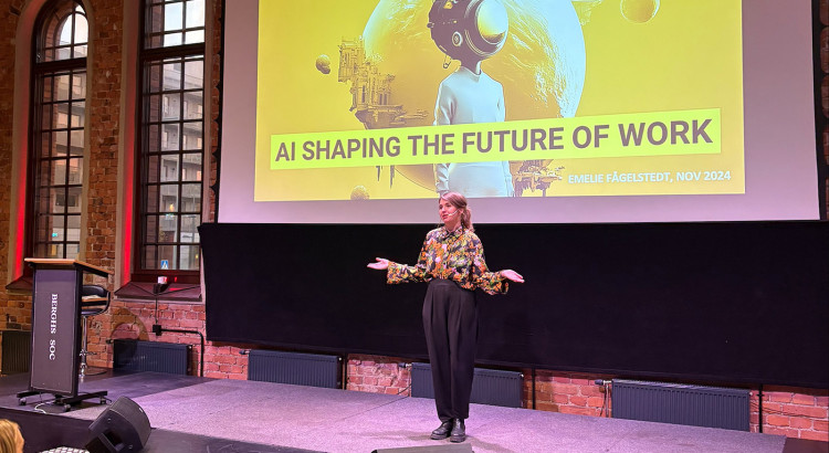 Emelie Fågelstedt speaking at AI Shaping the Future of Work, Berghs, November 2024
